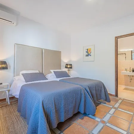 Banus 10 Minutos Villa Estepona