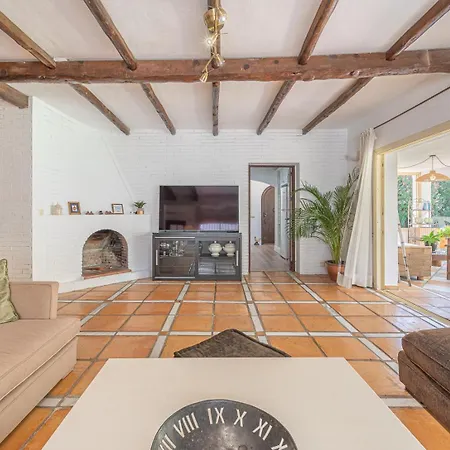 Banus 10 Minutos Villa Estepona